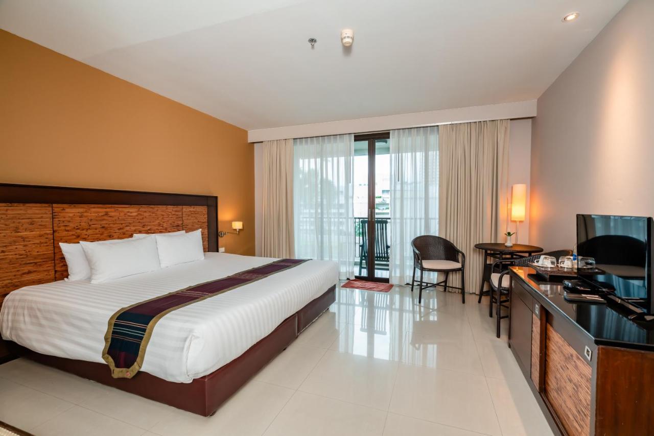 Tara Mantra Cha-Am Resort Bagian luar foto