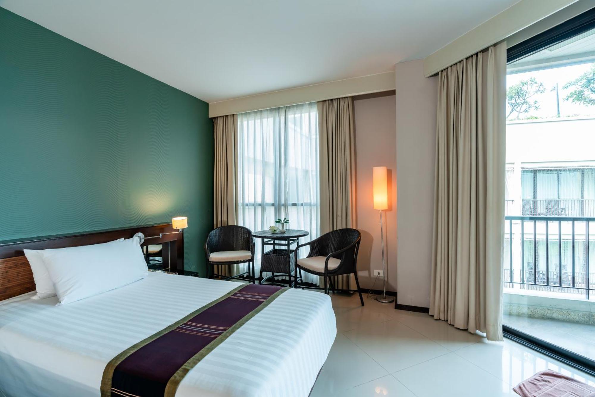 Tara Mantra Cha-Am Resort Bagian luar foto