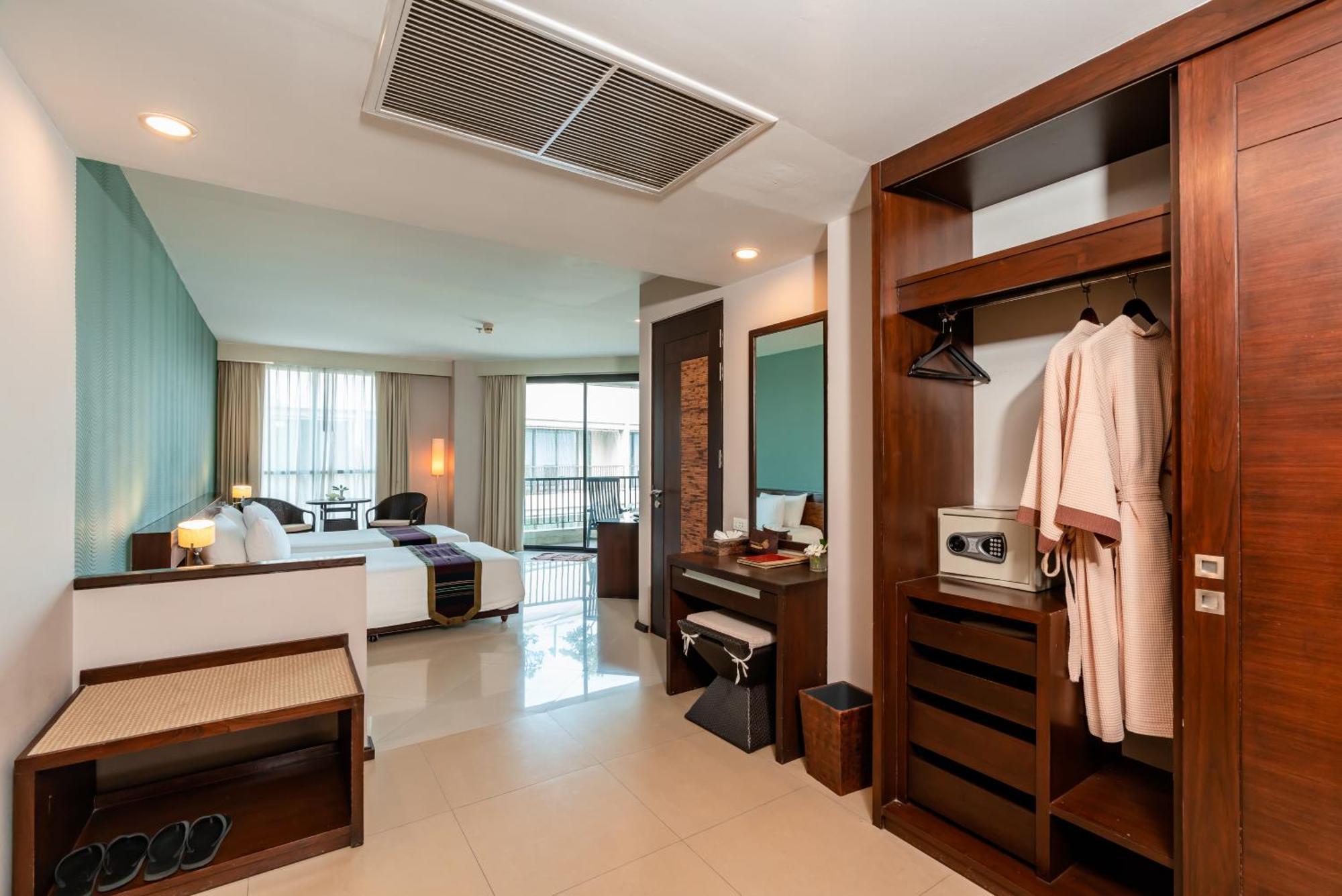 Tara Mantra Cha-Am Resort Bagian luar foto