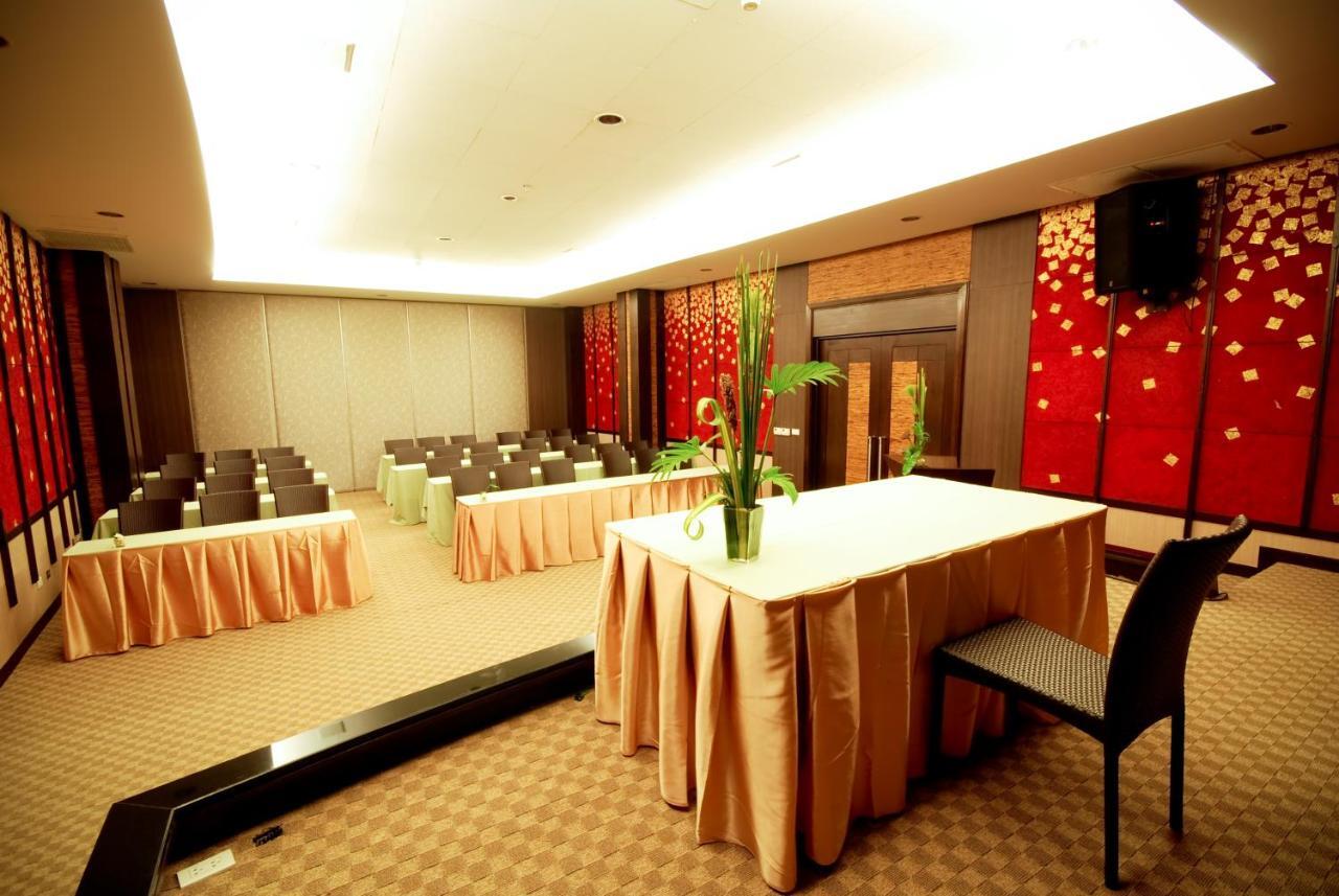 Tara Mantra Cha-Am Resort Bagian luar foto